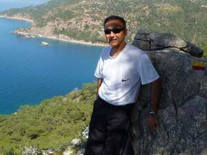 Tatil için bayan arkadaş arıyorum.Üçretsizdir