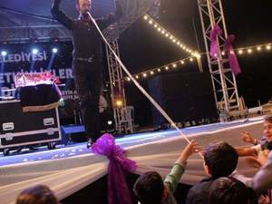 BODRUMDA SİHİRBAZ İLLÜZYONİST - BODRUM SİHİRBAZ SHOW