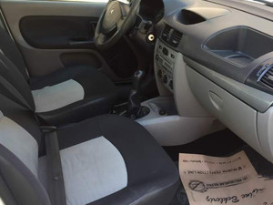 Renault Clio 1.5 dCi Authentique beyaz