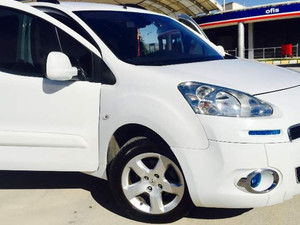 2. sahibinden Peugeot Partner 1.6 HDi Allure