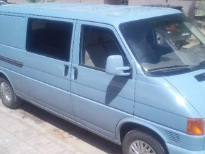 2. sahibinden Volkswagen Transporter 2.5 TDI Camlı Van