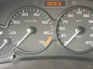 Sedan Peugeot 206 1.4 Comfort