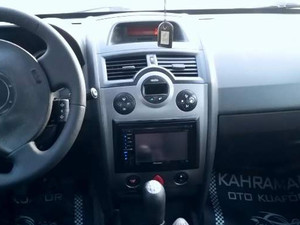 Sedan Renault Megane 1.6 Dynamic