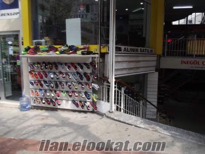 Bursada Şehrin Göbeğinde Kelepir Ayakkabı Mağazası