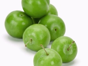 yeşil erik, hamile aşerme meyveleri satıcısından 49.90 tl