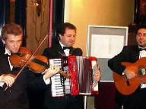 cigan  orkestrası trio müzik grubu kiralama hizmeti istanbul