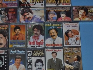 NOSTALJİ KASET ÇEŞİTLERİMİZ BULUNUR.