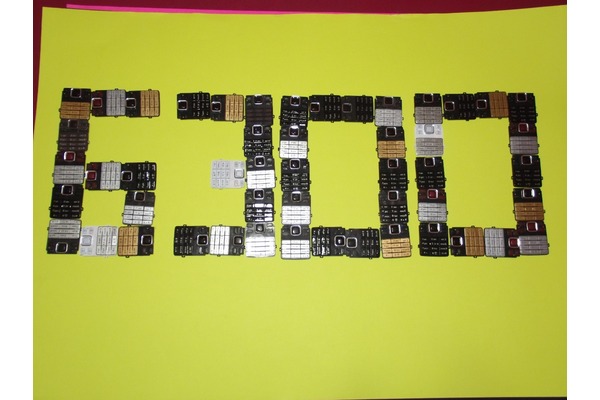 Satılık nokia cep telefonu tuş takımları bulunur