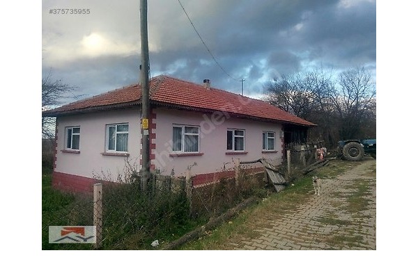 Emlak Nazifpaşa Köyü arsalar