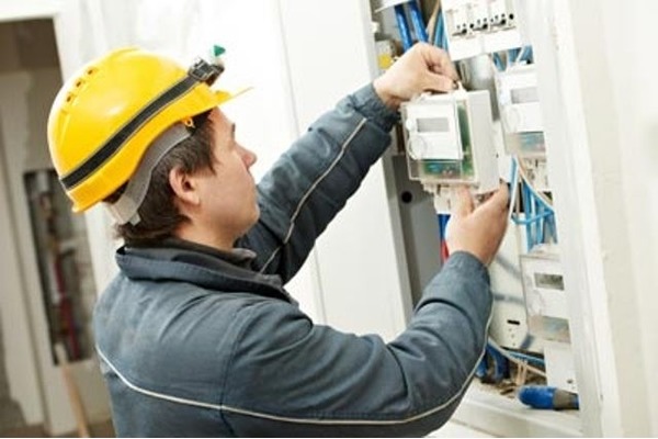 çiğli egekentte elektrikçi ataşehir de elektrikçi uyducu