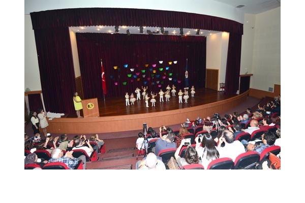 platform kiralama istanbul platform sahne podyum kiralama platform kiralama fiyatları en uygun platform sahne kiralama