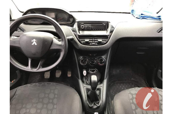 5_peugeot-208-1-4-hdi-access.jpg