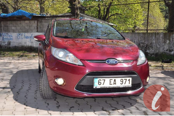 8_ford-fiesta-1-4-tdci-titanium.jpg