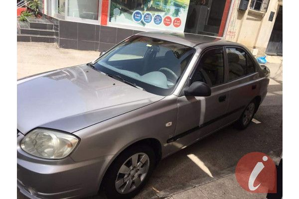 2_hyundai-accent-1-5-crdi-admire.jpg