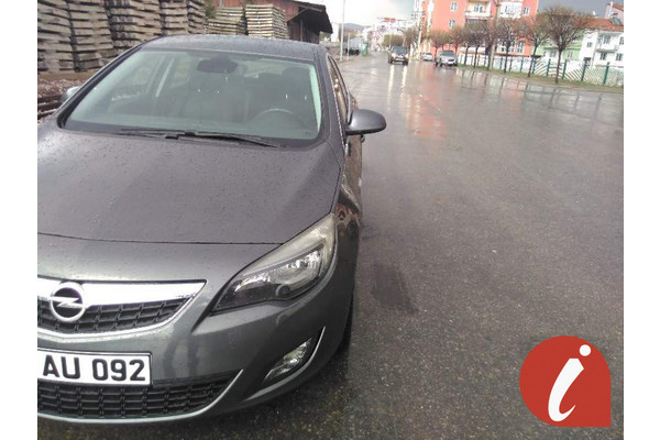 2011 model Opel Astra 1.3 CDTI Sport