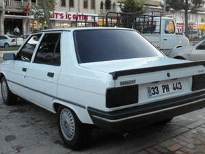  Renault R 9 1.4 GTC beyaz