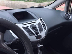  Mersin Yenişehir Menteş Mah. Ford Fiesta 1.4 Titanium