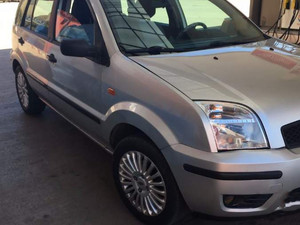  Ford Fusion 1.4 Trend Gri