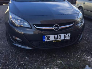  Opel Astra 1.6 Edition Astroid gri