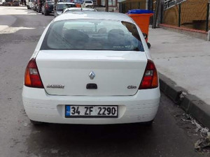  2001 modeli Renault Clio 1.4 RNA