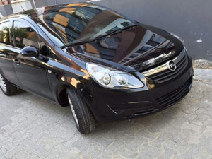 Opel Corsa 1.2 Essentia