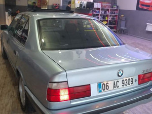  1991 yil BMW 5 Serisi 520i