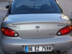  2. sahibinden Hyundai Elantra 1.6 GLS