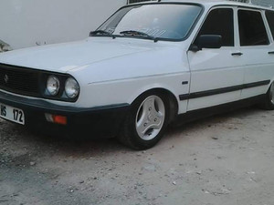  1992 14250 TL Renault R 12 Toros STW