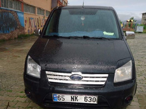 2. sahibinden Ford Transit Connect 1.8 TDCi