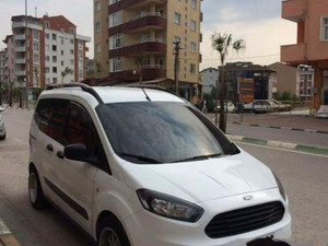  2015 modeli Ford Tourneo Connect 90PS