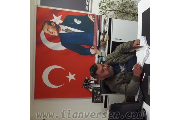 Samimi ciddi bayan arkadaş