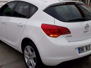  2015 model Opel Astra 1.6 Edition
