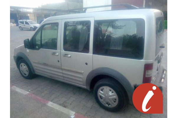 Ford tourneo connect 2004