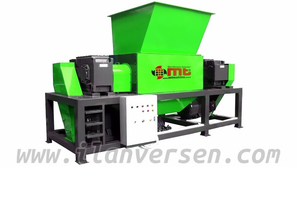 CS-SERİSİ ÇİFT ŞAFTLI TAHTA PARÇALAYICI