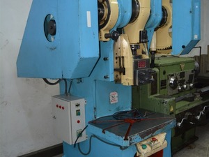 60 TONLUK EKSANTRİK PRES AKTAŞ