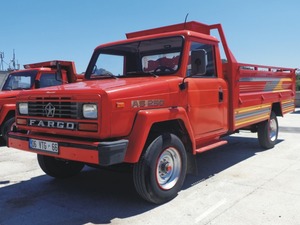 ANKARADA FUL ORJİNAL 2000 SIFIR KASA SIFIR ANKARA DAMPERLİ DOÇ