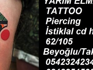 dövme, tattoo, piercing, cubic tattoo, çizgi dövmeler, outline tattoo, yarım elma,