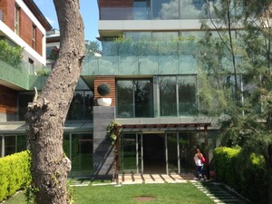  Satilık villa Altunizade Mah.