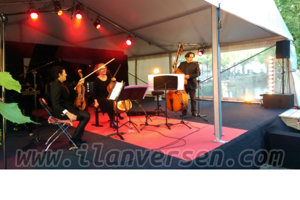 özel üniversite tanıtım günlerine müzisyen orkestra trio bando