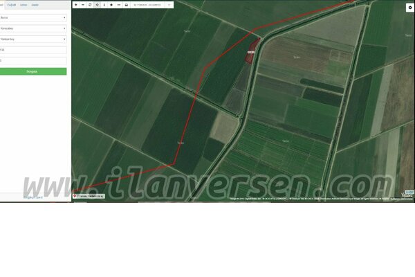 Yolu açılmamış arsalar Yenisarıbey Köyü